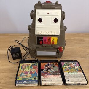 Vintage 1970's Type 2 Mego 2 XL Talking Robot With 3 8 Track Tapes Works